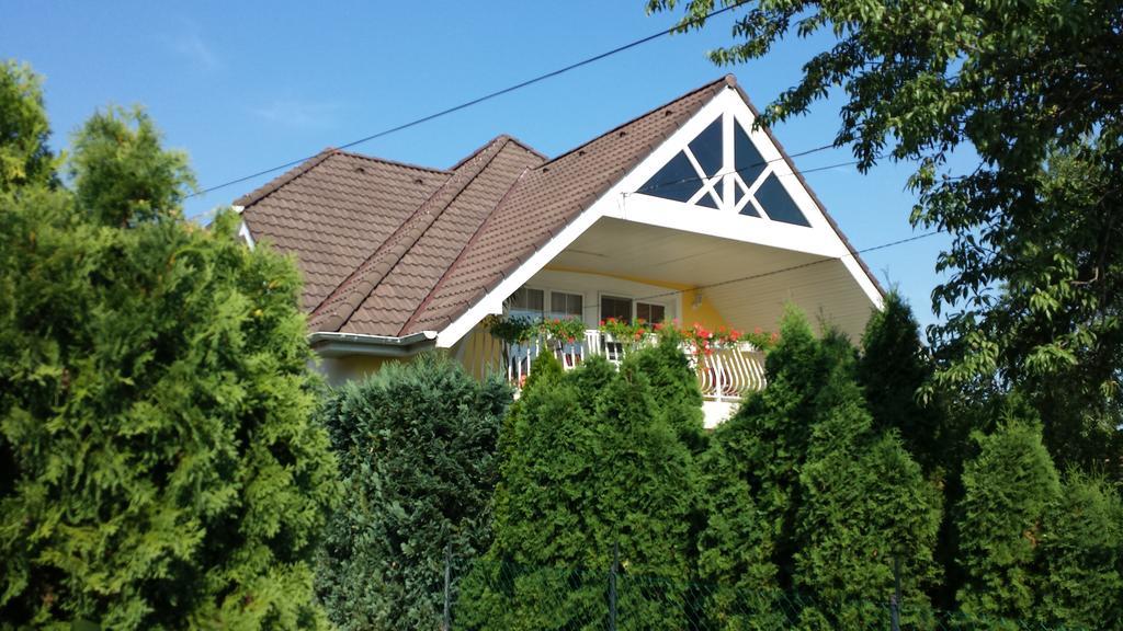 Tuenderlak Vendeghaz Lägenhet Balatonfüred Exteriör bild